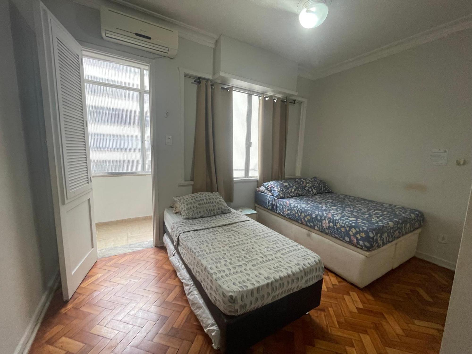 Suh Copacabana 08 Low Cost Behind Copacabanapalace ريو دي جانيرو المظهر الخارجي الصورة